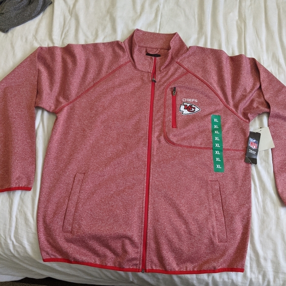 Kansas City Chiefs jacket - Picture 2 of 6